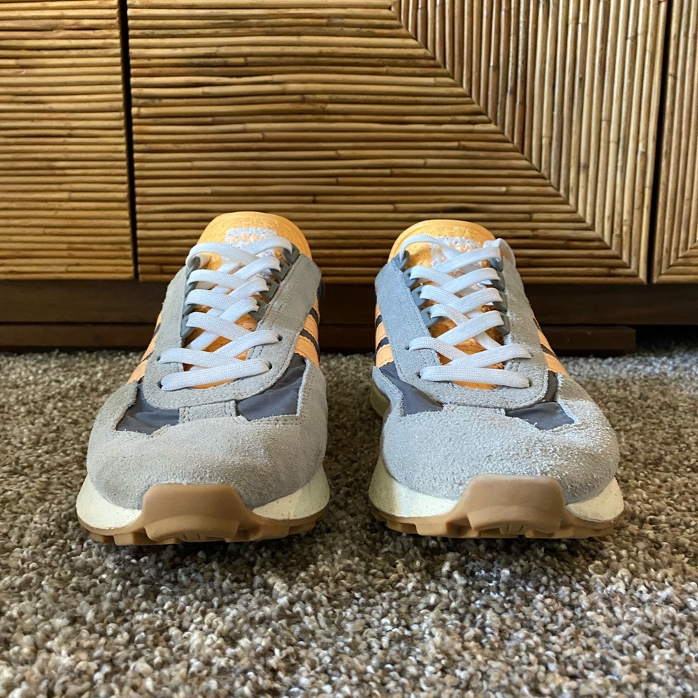 adidas Retropy E5